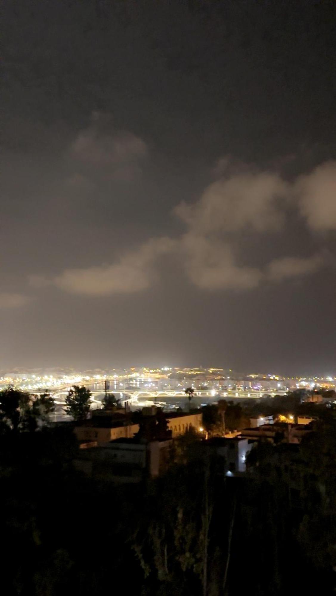 شقه سكاي دورين على البحر Apartman Salé Kültér fotó